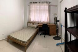 Blk 39 Pine Green (Geylang), HDB 4 Rooms #573701381